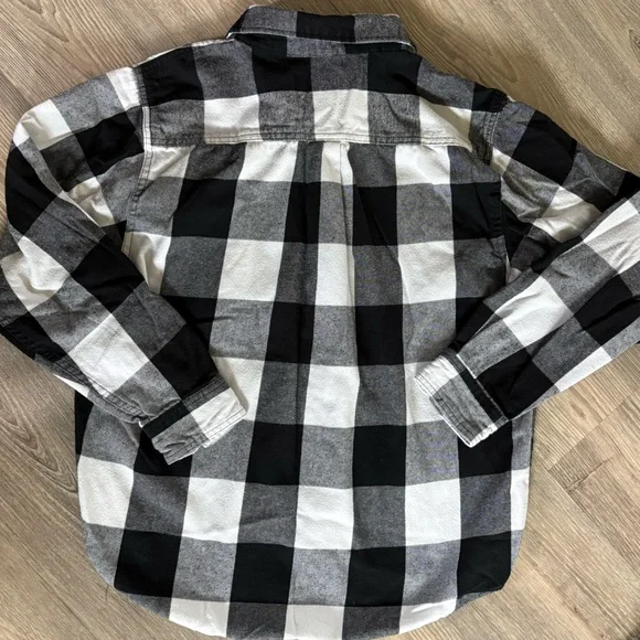 Men’s OldMill Flannel Large - Picture 3 of 3